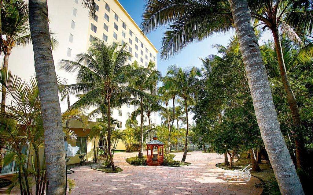 Warwick Paradise Island Bahamas (Adults Only) Nassau Eksteriør bilde